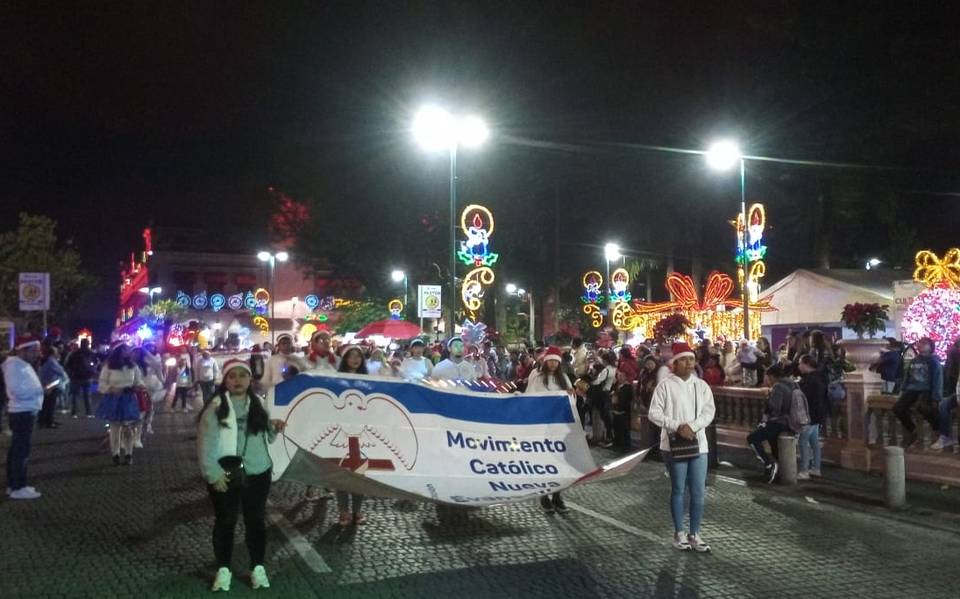 Con caravana navide a Movimiento Cat lico recorre las calles de